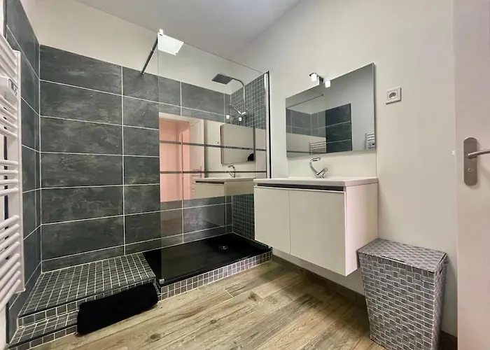 Chez Pierrot - Pont-neuf - Vue Cite Medievale *